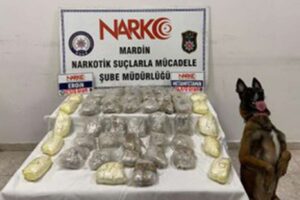 Mardin’de durdurulan araçtan 23 kilogram uyuşturucu çıktı