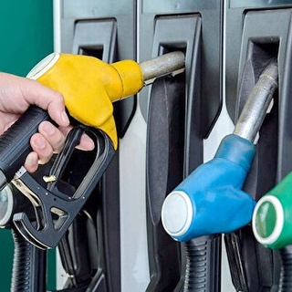 Benzin ve motorinde yeni indirim gündemde