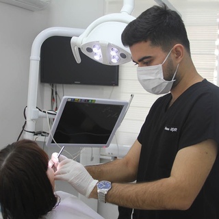 Diş Hekimi Uçar: Günlük diş bakımları ihmal edilmemelidir