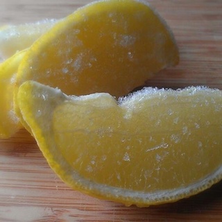 Kansere karşı bile etkili: İşte dondurulmuş limonun faydaları!