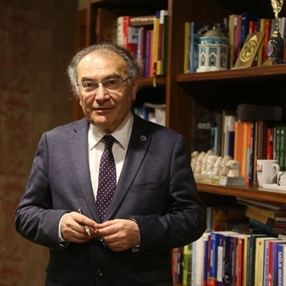 Prof. Dr. Tarhan: Eğitimci önce akla değil kalbe girmeyi başarmalı