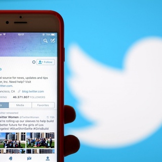 Twitter, askıya alınan hesapları açmaya başlıyor