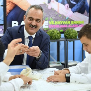 Bakan Özer: Okullarımız sadece eğitim öğretim dönemiyle sınırlı kalmadan tüm çocuklara açık olacak