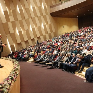 Eski Milli Eğitim Bakanı Selçuk’tan, çocuk eğitimine ilişkin konferans