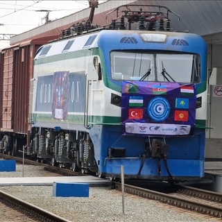 İlk kargo treni İzmir’den yola çıktı!
