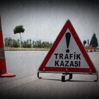 İşçileri taşıyan midibüse tır çarptı: 20 yaralı