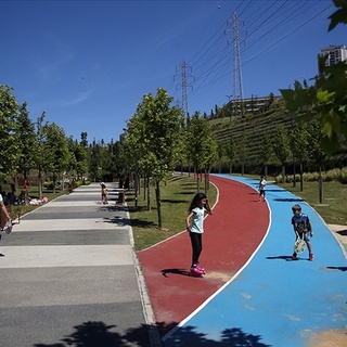 Park alanlarına “aile sağlığı merkezi” yapılmasına ilişkin düzenleme Resmi Gazete’de