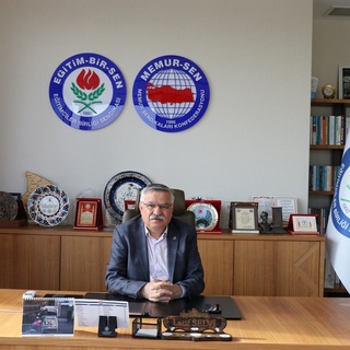 Eğitimci Selvi’den velilere karne tavsiyesi