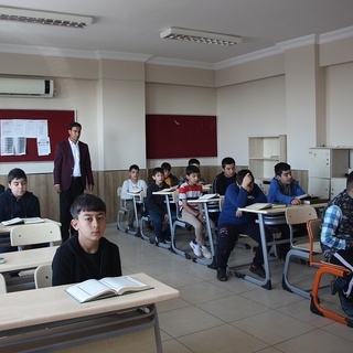 Adıyaman’da okullar 77 gün sonra ilk ders zilinin çalmasıyla eğitime başladı