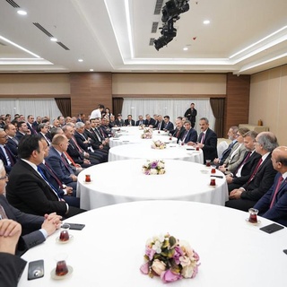 Bakan Özer 81 ilin millî eğitim müdürüyle bir araya geldi