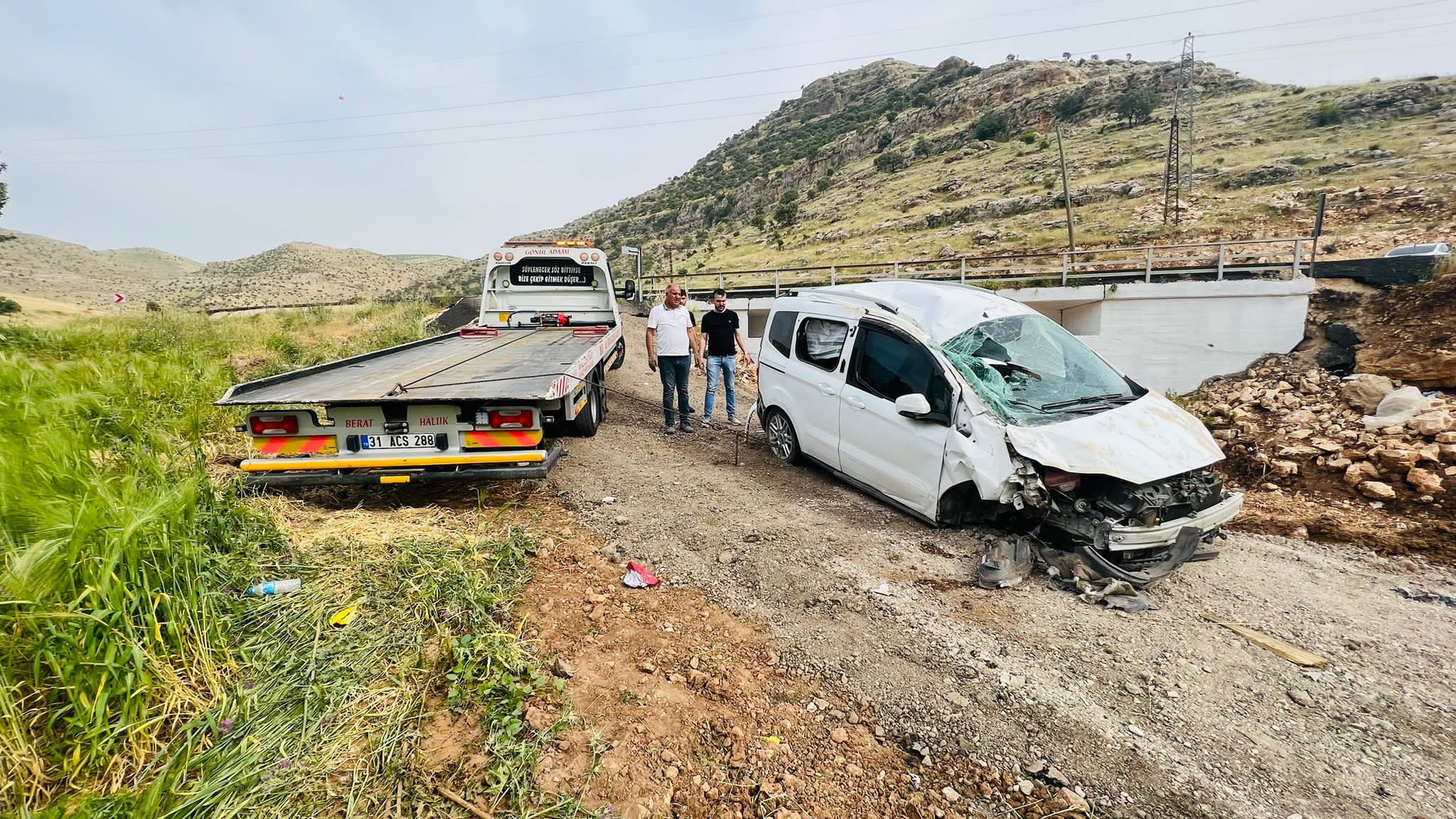 Mardin’de trafik kazası: 2 yaralı, Nusaybin Medya