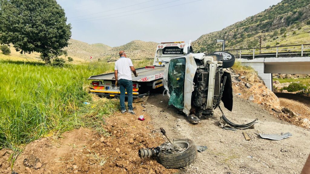 Mardin’de trafik kazası: 2 yaralı