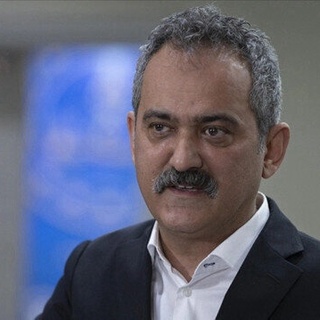 Bakan Özer: Kimsenin gençlerimizi ‘Z kuşağı’ şu, bu kuşağı olarak nitelemeye hakkı yok