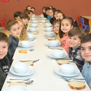 “Okulumda Sağlıklı Besleniyorum” programı