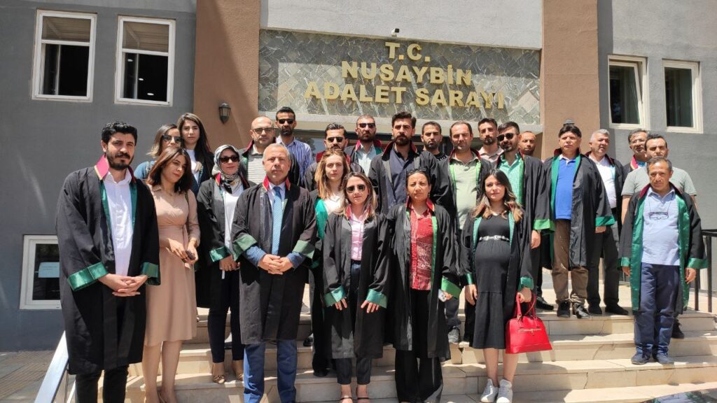 Mardin Barosu Nusaybin’de iki Avukatın tehdit edilmesini kınadı