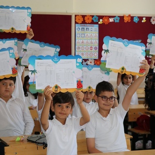 Ankara’da yaklaşık bir milyon öğrenci karne alarak yaz tatiline girdi