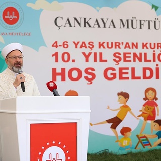 Prof. Dr. Ali Erbaş: Kur’an kursu öğreticileri zoru başarıyorlar