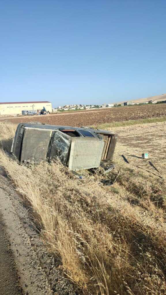 İpek yolunda takla atan pikapta 1 kişi yaralandı