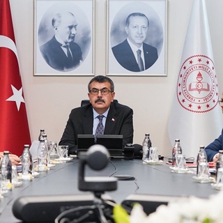 Bakan Tekin, eğitim müşavir ve ataşeleriyle görüştü
