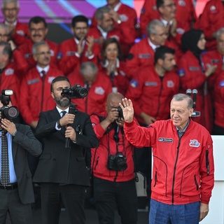 Erdoğan’dan muhalefete çağrı! Gençler için yeni adım meclis’e geliyor!