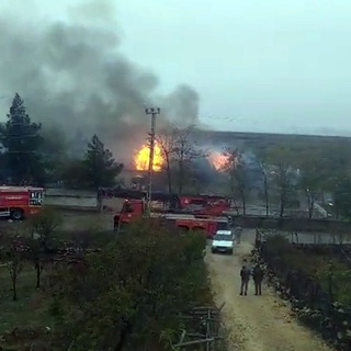 Diyarbakır&#8217;da ders saatinde çıkan yangın okulu kullanılamaz hale getirdi, Nusaybin Medya