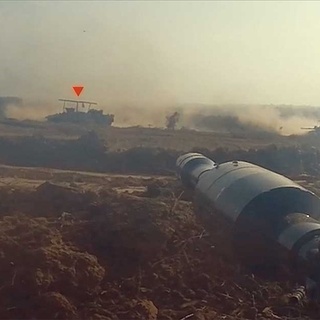 Kassam Tugayları, birinde komutanların bulunduğu iki tankı imha etti, Nusaybin Medya