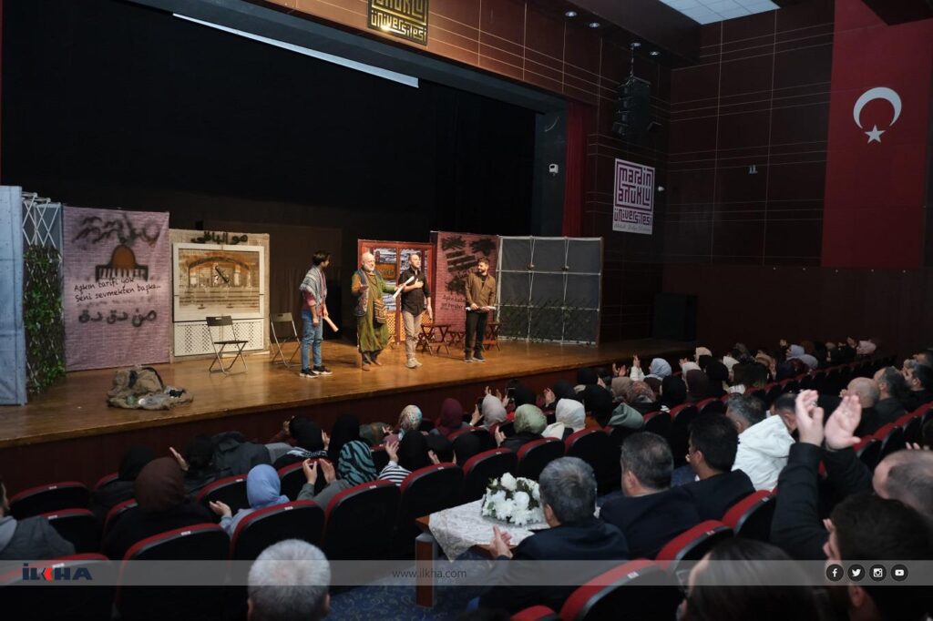 Filistin’i anlatan “Gün Doğmadan” tiyatro oyunu Mardin’de sahnelendi