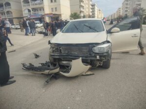 Nusaybin’de otomobil ile motosiklet çarpıştı: 2 yaral