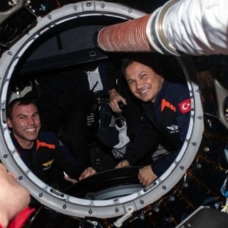 Astronot Gezeravcı uzaydan fotoğraf paylaştı