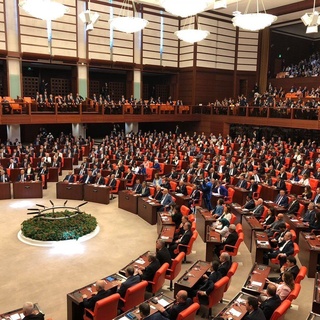 Sağlıkta düzenlemelerle ilgili kanun teklifi komisyonda