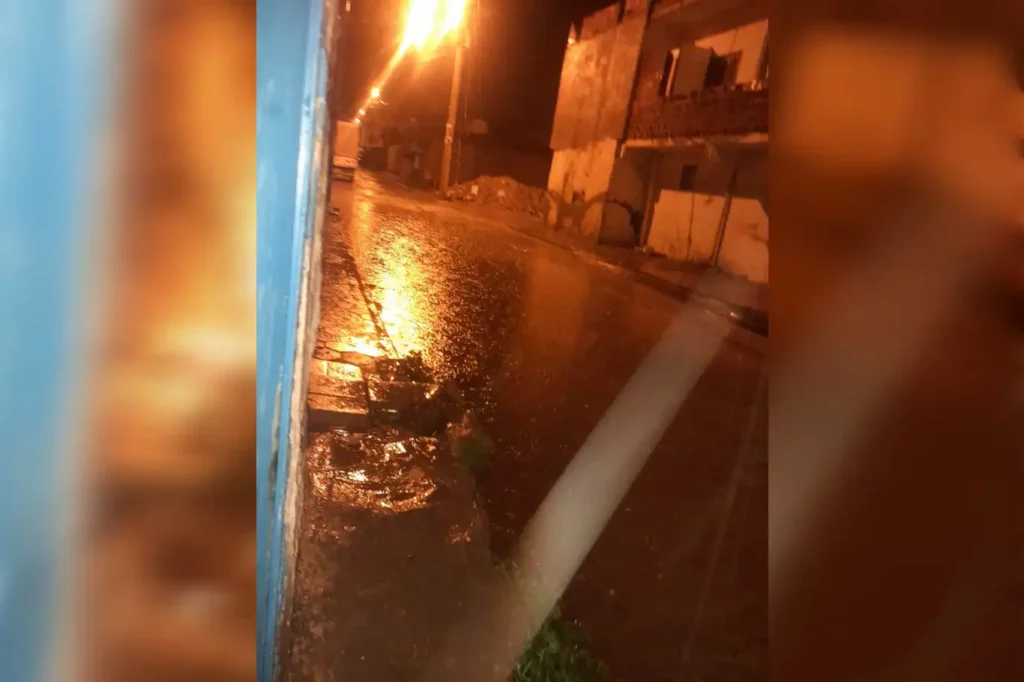 Mardin’de aşırı yağış nedeniyle evleri su bastı