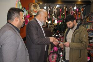 HÜDA PAR Mardin Büyükşehir adayı Çevik, esnaf ziyaretlerini sürdürüyor