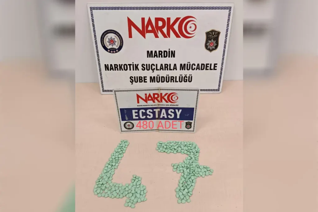 Diyarbakır’dan Mardin’e uyuşturucu sokmaya çalışan 2 şüpheli yakalandı