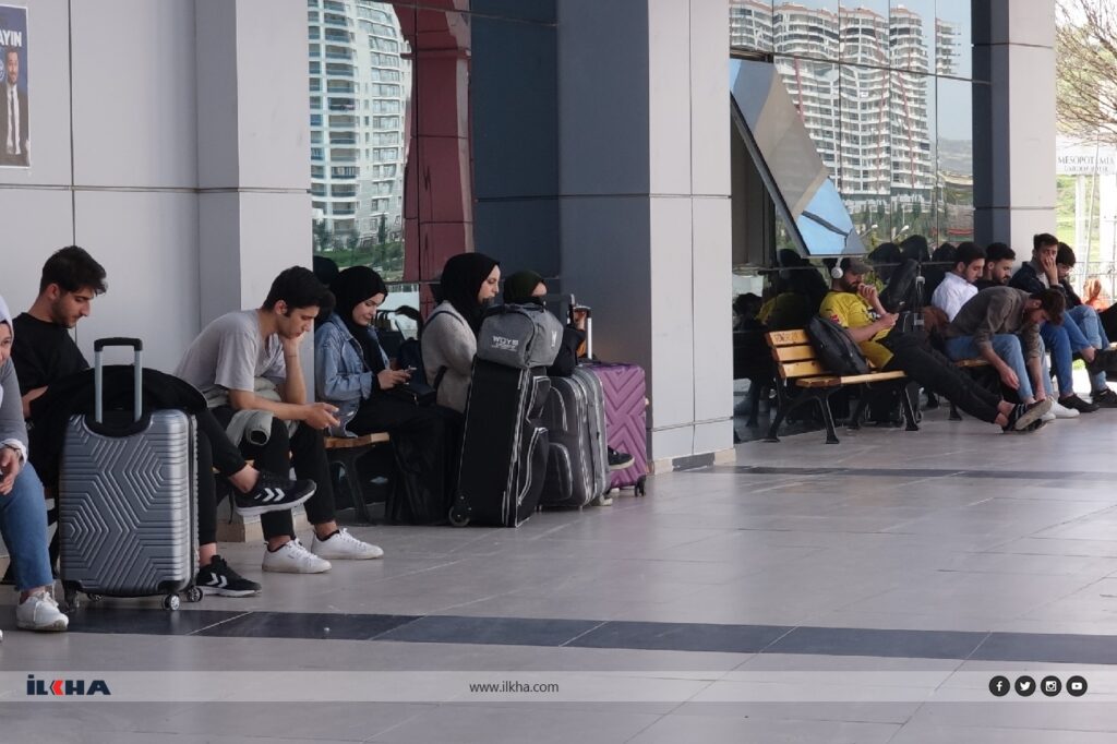 Mardin’de bayram öncesi otogarlarda yoğunluk oluşmaya başladı