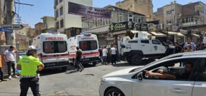 Nusaybin’de polis aracı motosiklette çarptı: 1 yaralı