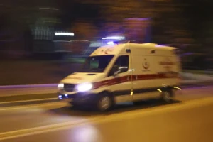 Mardin’de 2 kamyonet çarpıştı: 1 ölü, 3 yaralı