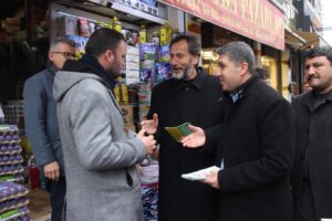 HÜDA PAR Kızıltepe’de ‘Anadil Yürüyüşü’ düzenledi