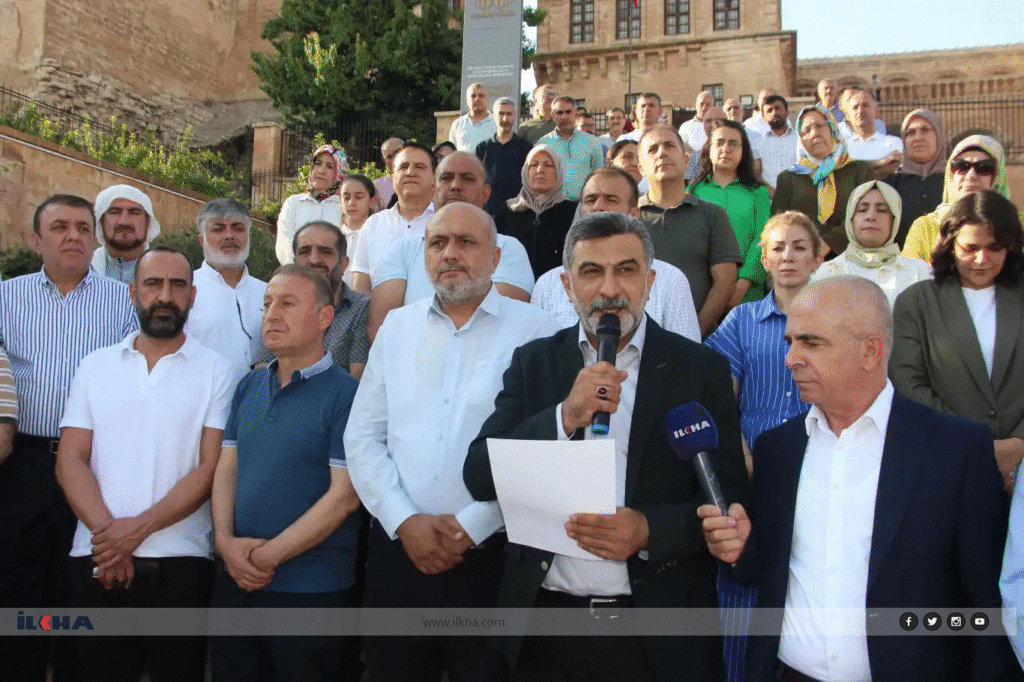 Mardin müze binasının kiliseye devredilmesine tepki