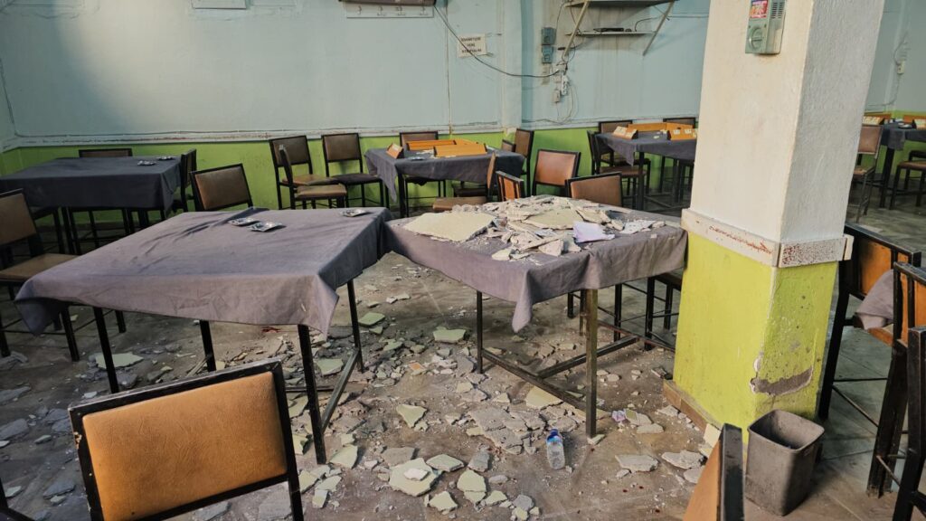 Nusaybin’de kıraathanede tavan çöktü: 2 yaralı