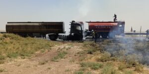 Nusaybin’de asfalt yüklü tanker alev aldı