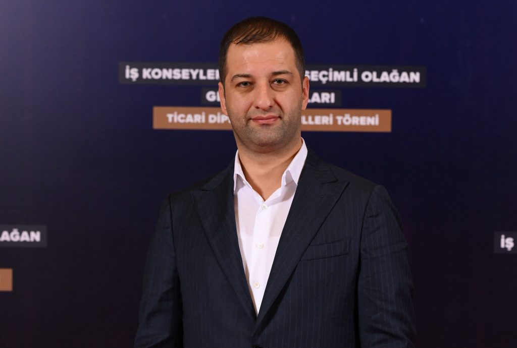 Nusaybin Ticaret ve Sanayi Odası başkanlığına aday olmayacağını açıkladı